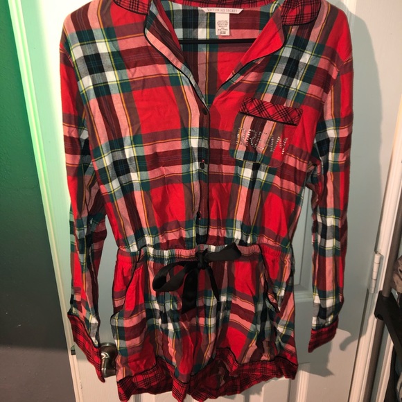 VS Sleepwear Romper - Picture 2 of 6